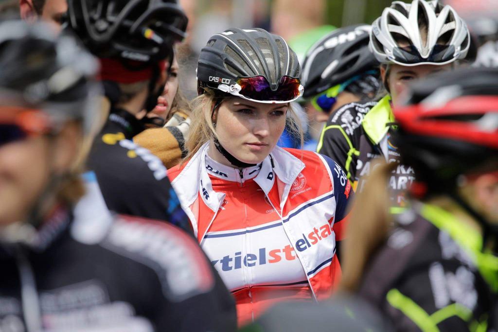 Danique wielrennen